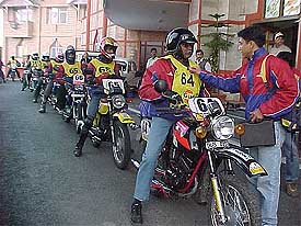 A bike rider ready for Raid de Himalaya rally