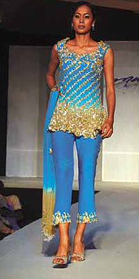 Unravelling image of a simple yet sophisticated woman.