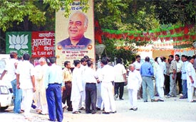 Ticket seekers thronging the Delhi Pradesh BJP office on the last day of submitting the applications on Friday
