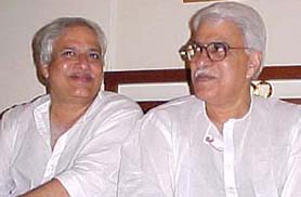 Pandits Rajan (right) and Sajan Mishra celebrate the joy of togetherness on their visit to Kapurthala where they bared the nuances of Banaras gharana through their vocal recital on the second day of Baba Jassa Singh Sharad Utsav, being held at Jagatjit Palace.