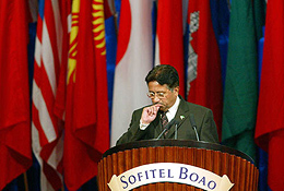 Pakistan President Pervez Musharraf pauses during his speech