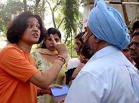 Agitated parents protest at GMN Public School in Ambala Cantonment