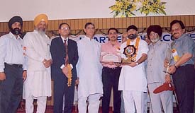 Uttam Singh, music director, receives an award