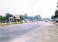 The liquor shop at MDI Chowk near Sector 17 in Gurgaon.