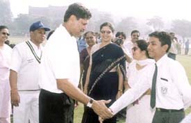 Kapil Dev meeting students after inaugurating the Dronacharya Cricket Academy at the Delhi Public School ground, Ghaziabad.