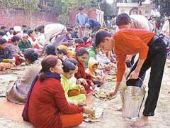 Annual bhandara being served on the occasion of Samadhi Divas of Sri Sidh Baba Amar Nath 