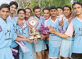 DAV College, Sector 10 coaching centre winners of the 5th Chandigarh Ball Badminton Championship played at Guru Gobind Singh College for Women 