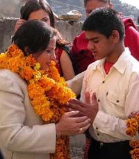 CM's wife, Ms Partibha Singh, meets handicapped children at Shimla on the World Handicapped Day