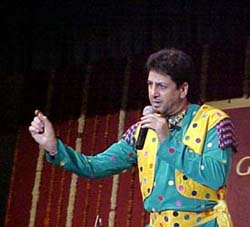 Gurdas Mann performs at Guru Nanak Bhavan in Ludhiana on Saturday night