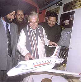 Union Minister Murli Manohar Joshi at the ‘Vigyan Rail Exhibition on Wheels’ at Safdarjung Railway Station in the Capital on Thursday.