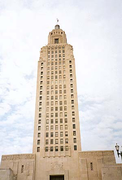 The 34-storeyed State Capitol was built in 1932 