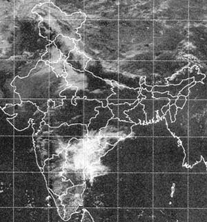  SATELLITE PHOTO 