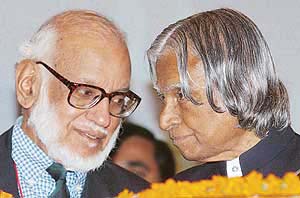 President Dr A.P.J. Abdul Kalam with Prof. M.G.K. Menon at the inaugural function of international conference on e-governance at IIT in New Delhi.