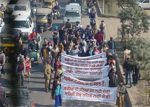 Volunteers of the Malwa Sabhyachar Manch take out a procession against female foeticide in Ludhiana