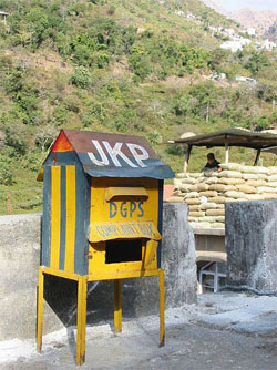 The DGPs mailbox at Katra, which is the base camp for the Vaishnodevi shrine, is without a lid