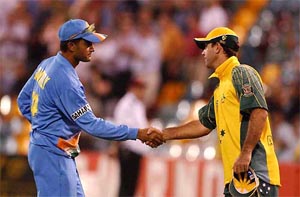 Australian captain Ricky Ponting congratulates his Indian counterpart Sourav Ganguly
