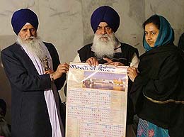 Akal Takht Jathedar Giani Joginder Singh Vedanti releases the new Nanakshahi calendar in Amrisar 