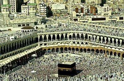 Thousands of pilgrims circle the Kaaba in a final visit to the Grand Mosque in Mecca