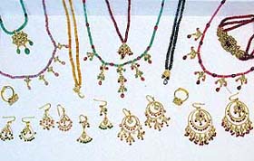 Anaha’s latest range of light-weight kundan jewellery