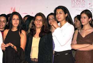 Former Miss India Neha Dhupia with Ponds Femina Miss India-2004 contestants