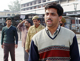 Vishal Jain and Vikas Jain, the main accused in the Anshul murder case, being produced in a court in Ambala 