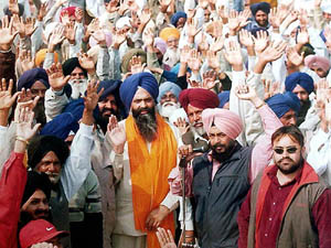 Former MP Prem Singh Chandumajra at a protest rally against Shiromani Akali Dal chief Parkash Singh Badal