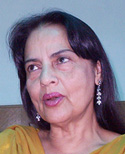 Salma Sultan talks about her role as director of DDs latest investigative series, "Jalta Sawaal". 