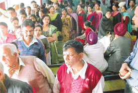 Residents were put to inconvenience during the making of voter identity cards at Government Senior Secondary School, Sector 44