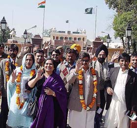 A delegation of Pakistani doctors arrive at Wagah on Sunday