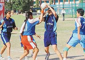 Handball eves of Delhi and Punjab vie for supremacy in the North Zone Handball meet at DAV Senior Secondary School