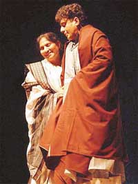 A scene from Rani Balbir Kaurs Waqt Ne Kiya Kya Hasin Sitam, based on the poetry of Kaifi Azmi, which was staged at Tagore Theatre