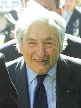World Bank president James Wolfensohn covered with colour