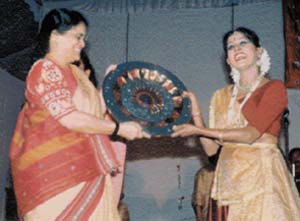 M. Chandra, Secretary AICTE, honours Shovana Narayan