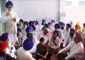 Members of the SAD in Haryana attend a meeting in Gurdwara Manji Sahib, Ambala, on Sunday