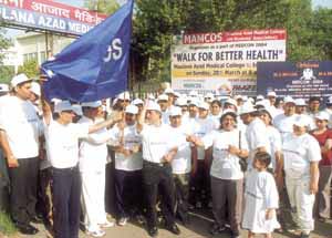Maulana Azad Medical College Old Students Association organised a walk for better health in the Capital on Monday.