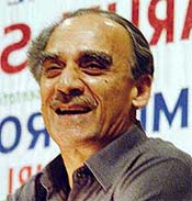 Union Disinvestment Minister Arun Shourie delivers a lecture on economic growth at BSE