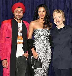 Senator Hillary Rodham Clinton, Padma Lakshmi, fiance of noted author Salman Rushdie, and New York celebrare Vikram Chatwal