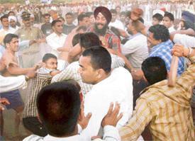 A scuffle that broke out between the teams of Mauli and Kumbra villages during the annual rural sports meet at Kajehari, Sector 53