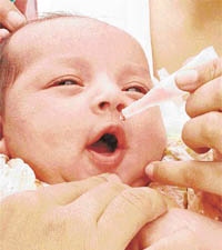 Polio drops being administered in Chandigarh