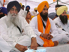 Mr Simranjit Singh Mann, president, SAD (Amritsar), and other senior party leaders at the partys rally in Talwandi Sabo