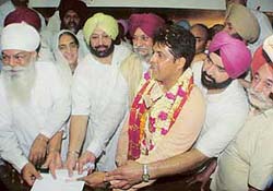 Mr Manish Tiwari, Congress candidate from Ludhiana, files his nomination papers for the Lok Sabha elections in the presence of the Chief Minister, Capt Amarinder Singh, and other senior Congress leaders in Ludhiana on Wednesday.