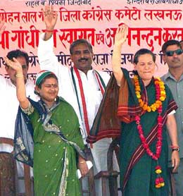Congress president Sonia Gandhi greet supporters at a rally for party candidate Reena Chaudhary from UPs Mohanlalganj Lok Sabha constituency on Wednesday.