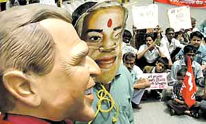 Activists of the Indian Federation of Trade Unions protest against central government's economic policy on the occasion of May Day3