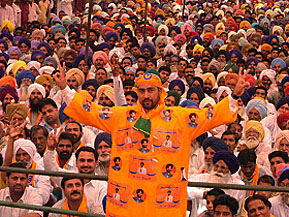 A supporter of Shiromani Akali Dal