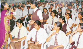 Students of Shishu Niketan, Sector 22, participate in a quiz on road safety organised in the school 