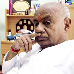 Former Prime Minister and JD (S) leader H. D. Deve Gowda in a pensive mood at his residence in Bangalore