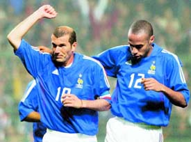 Zidane with Thierry Henry
