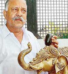 Ravi Bhasin shows his rare ‘gaj moti ‘or ‘gaj mukta’