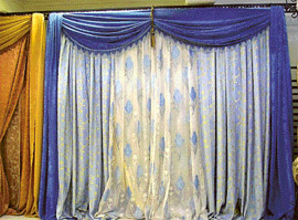 Sheer drapes for windows are a perfect window dressing in summers.