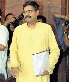 Newly elected Congress MP from East Delhi Sandeep Dikshit arriving at Parliament House